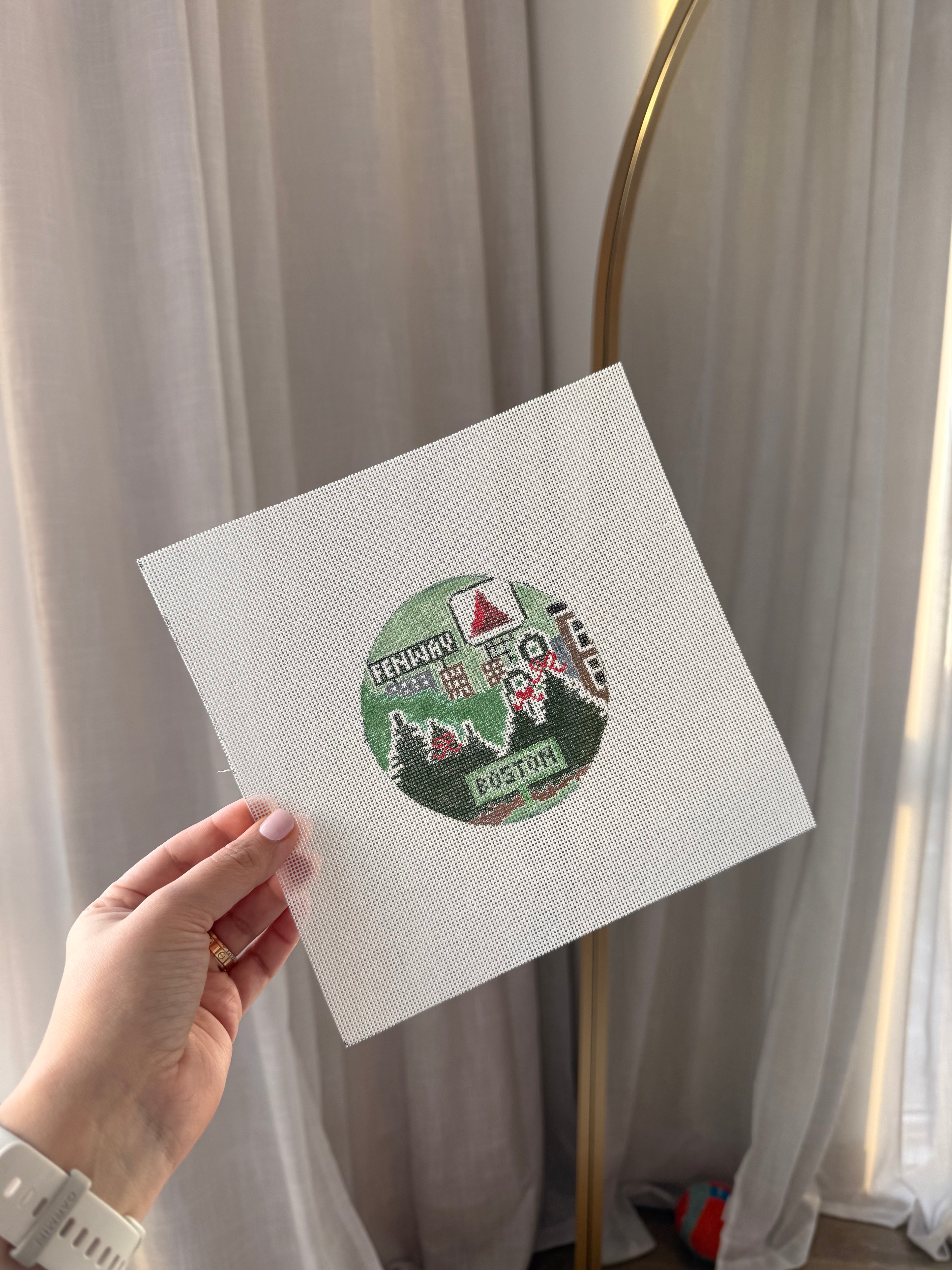 Boston 4IN Round Needlepoint Canvas